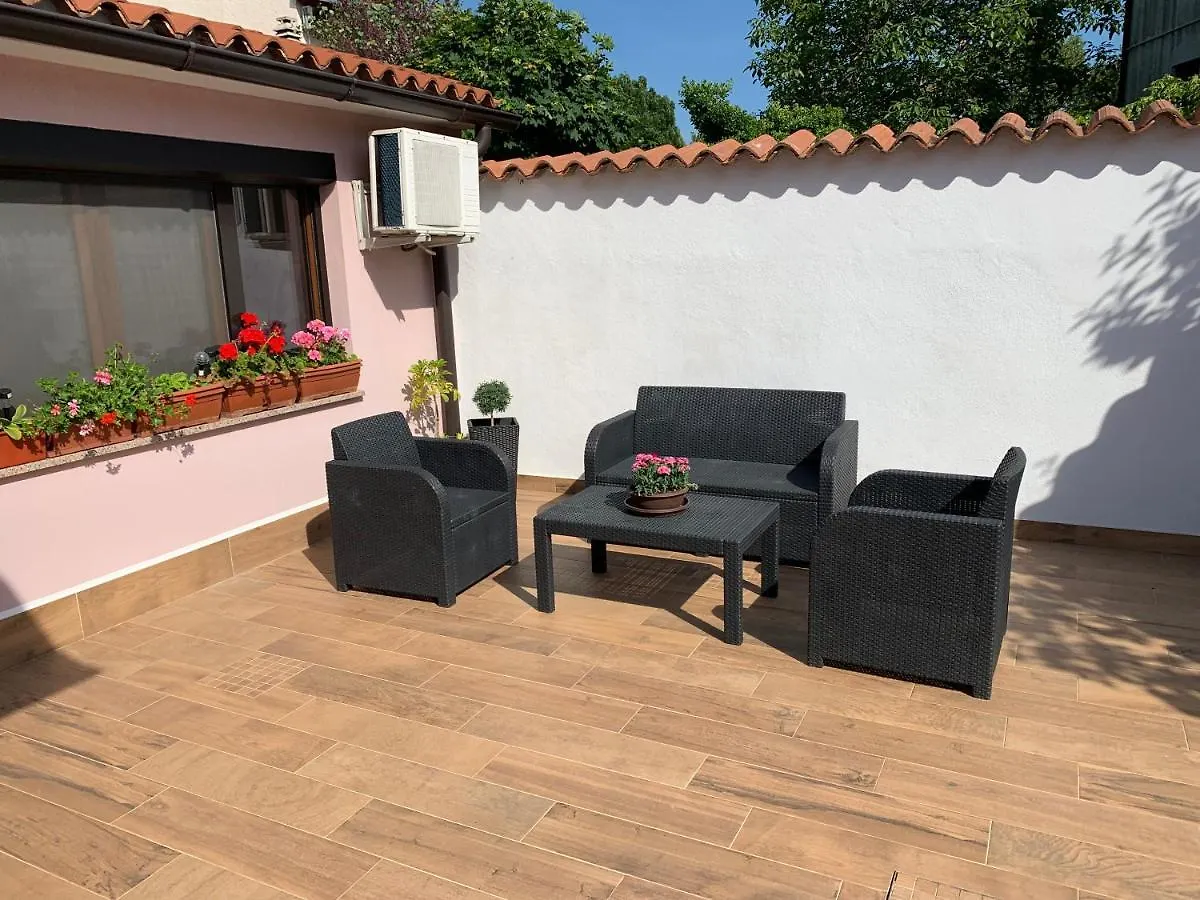 Puntizela-Patty Apartment Pula Croatia